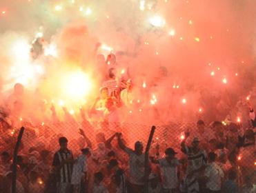 The fans of Santos certainly know how to create an atmosphere